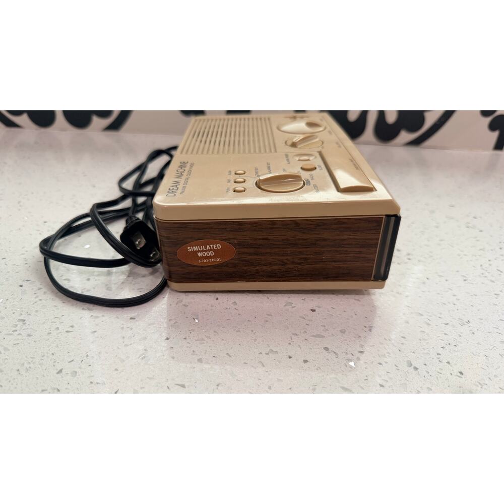 Vintage Sony Dream Machine ICF-C3W AM/FM Digital Alarm Clock Radio Beige Tested - Picture 4 of 7